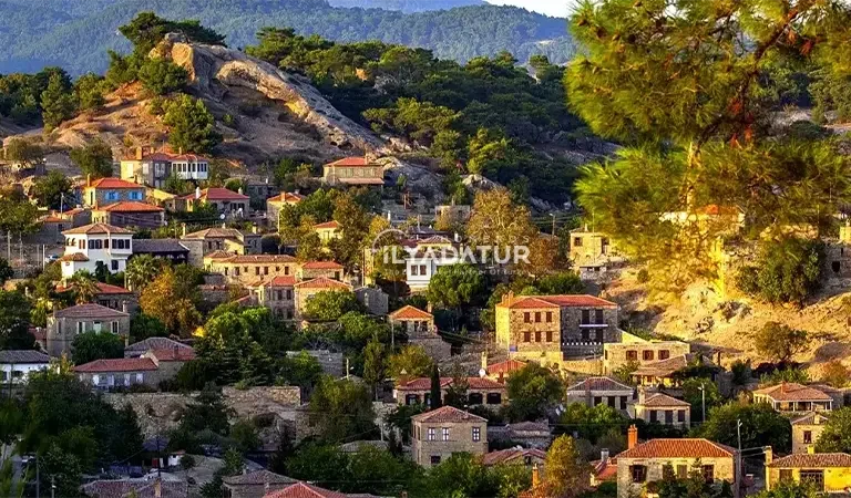 Adatepe ve Yeşilyurt Köylerinde Ege’nin Saklı Cennetini Keşfedin – İlyada Tur